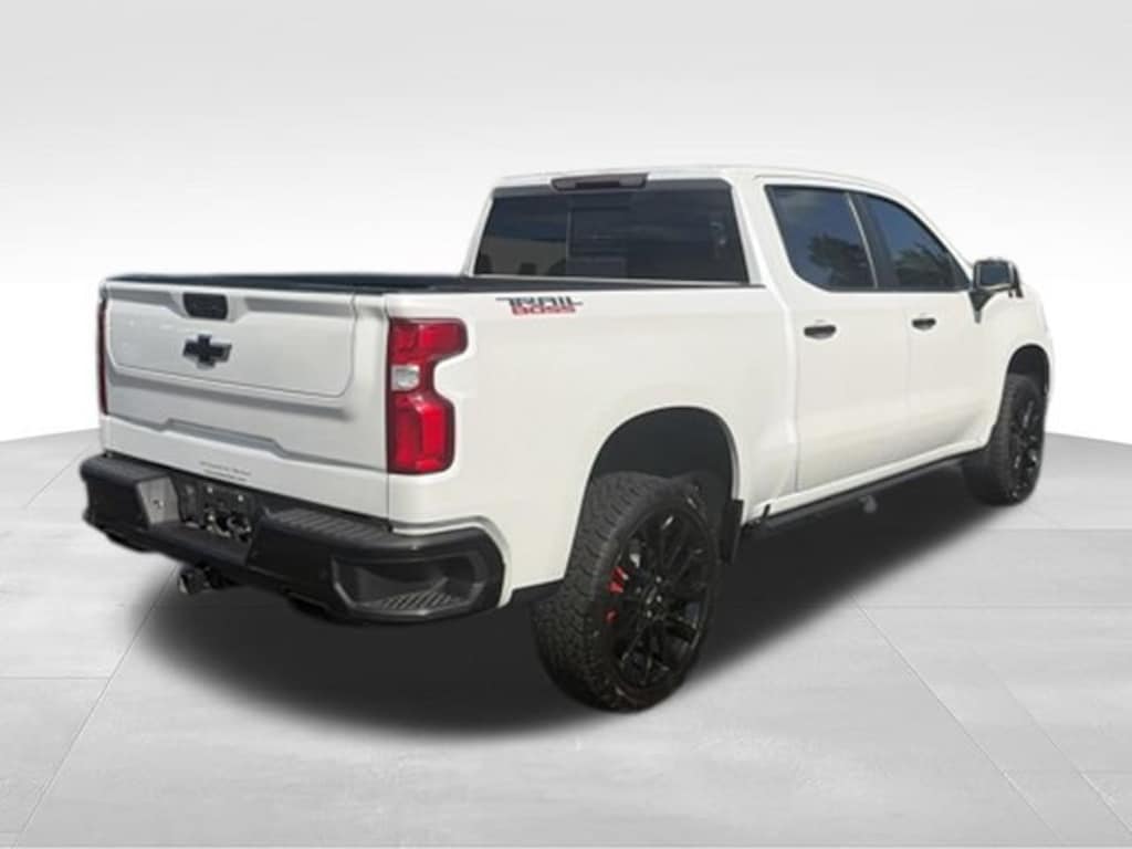 Used 2021 Chevrolet Silverado 1500 LT Trail Boss Truck Crew Cab