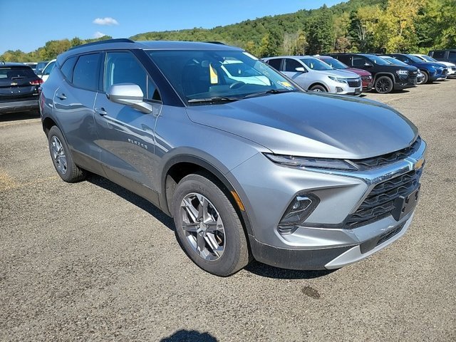 2023 Chevrolet Blazer 2LT photo 4