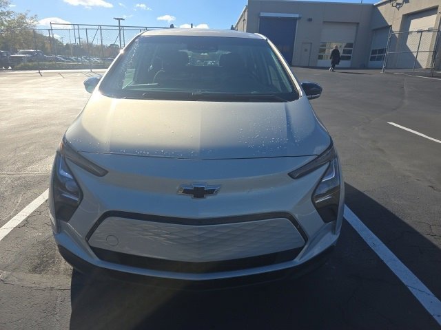 Used 2022 Chevrolet Bolt EV LT with VIN 1G1FW6S00N4100665 for sale in Frankfort, IL