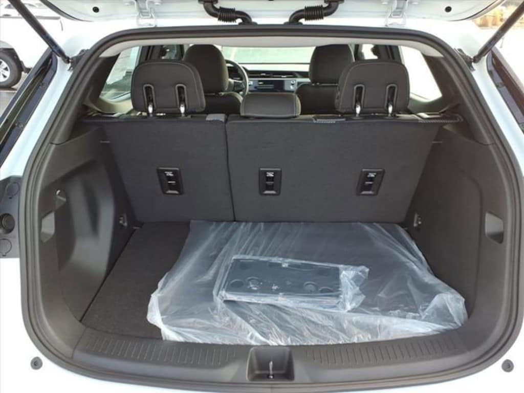 New 2027 Chevrolet Bolt LT SUV