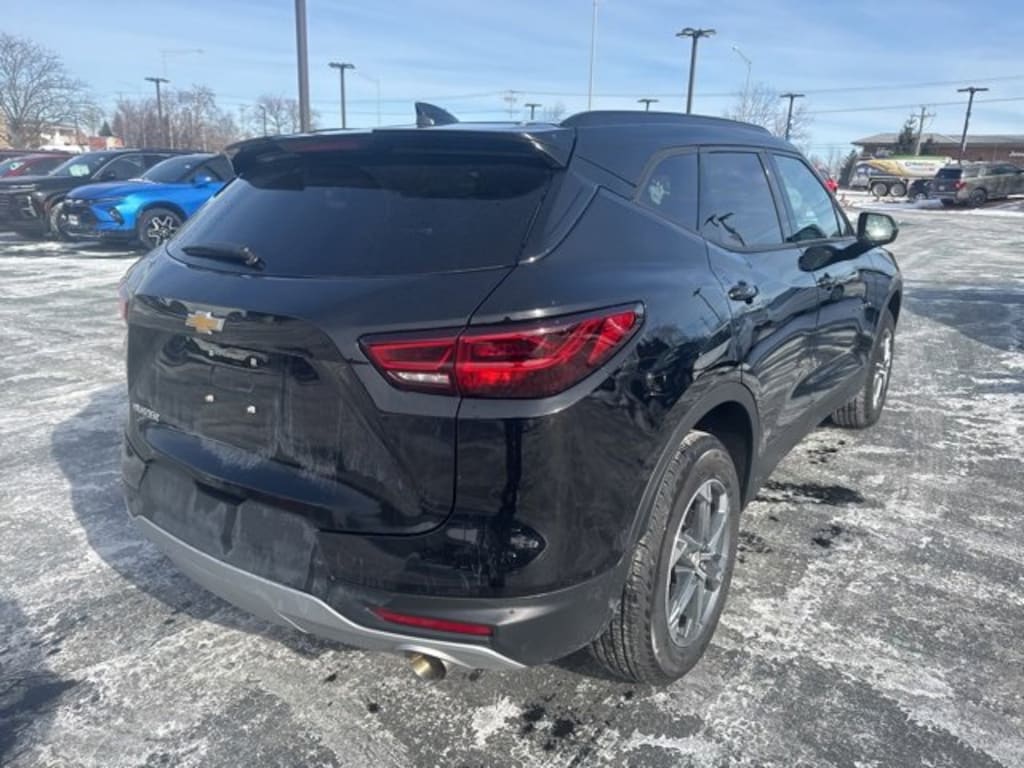 Used 2024 Chevrolet Blazer 2LT SUV