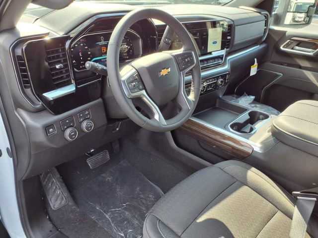 2026 Chevrolet Silverado 3500 HD LT - Photo 6