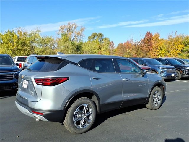 2026 Chevrolet Blazer 2LT photo 3