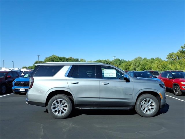 2026 Chevrolet Tahoe Premier photo 2