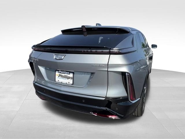 2024 Cadillac LYRIQ Luxury 1 - Photo 6