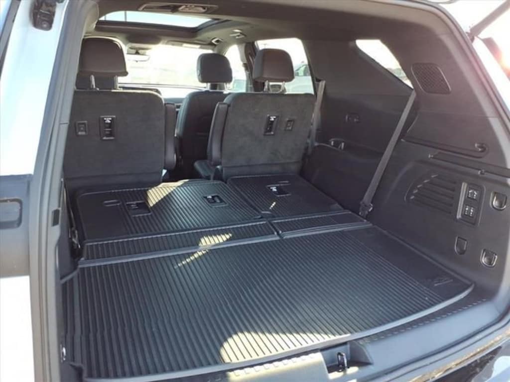 New 2026 Chevrolet Traverse High Country SUV