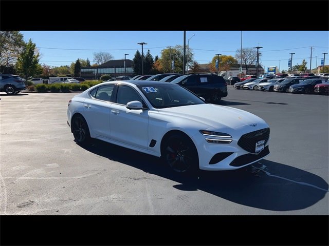 2023 Genesis G70 3.3T photo 2