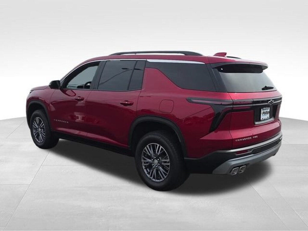 Used 2026 Chevrolet Traverse LT SUV