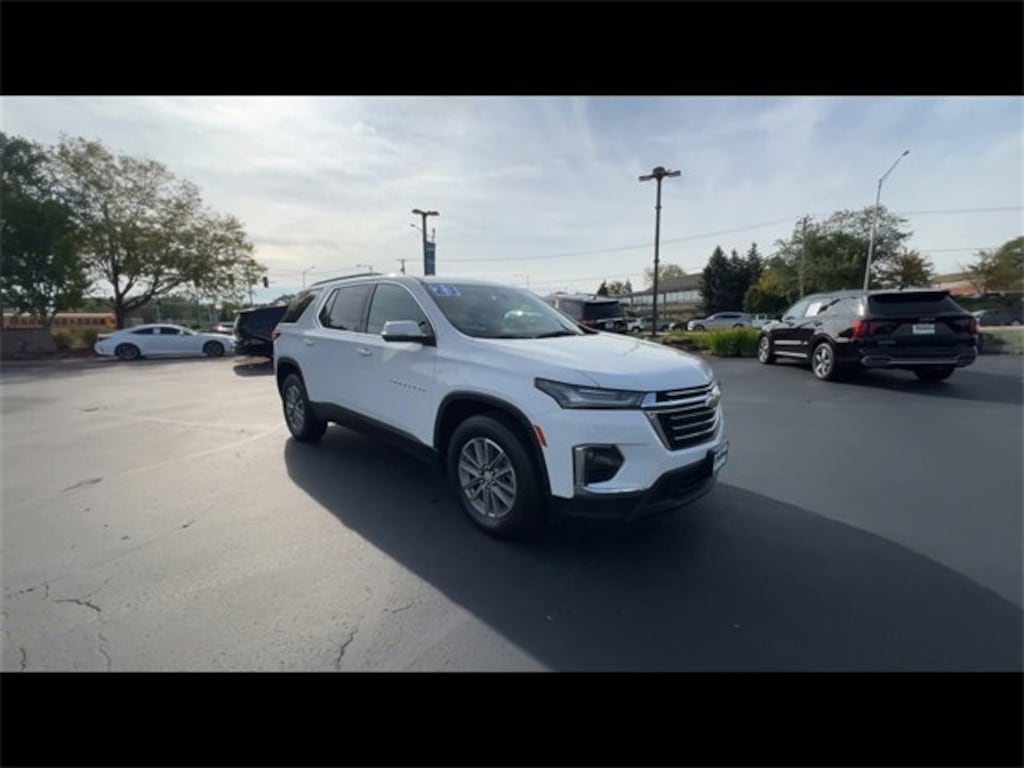 Used 2023 Chevrolet Traverse LT Leather SUV
