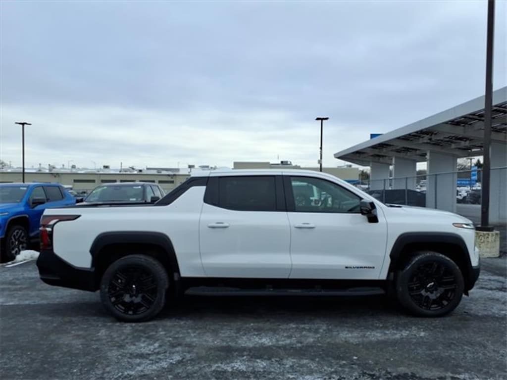 New 2026 Chevrolet Silverado EV LT - Extended Range Truck