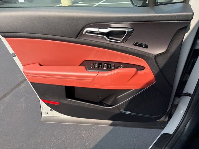 2025 Kia Sportage SX Prestige - Photo 10