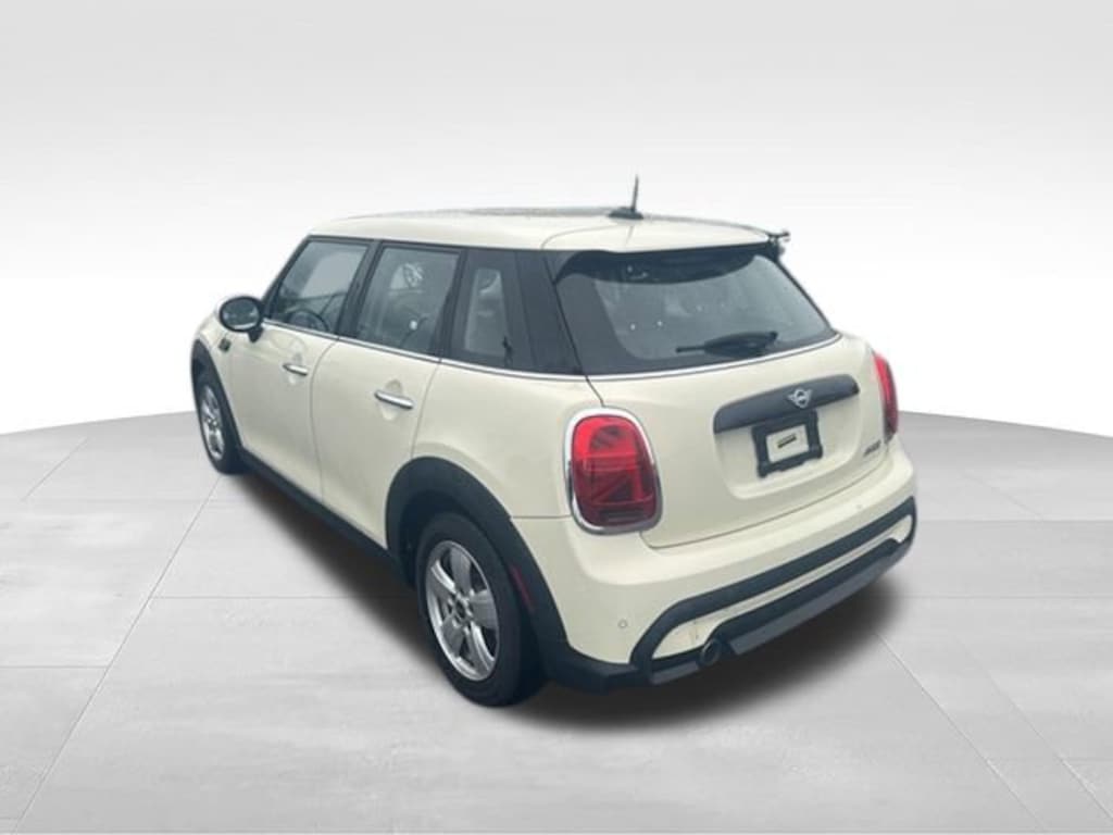 Used 2022 MINI Hardtop Cooper Hatchback