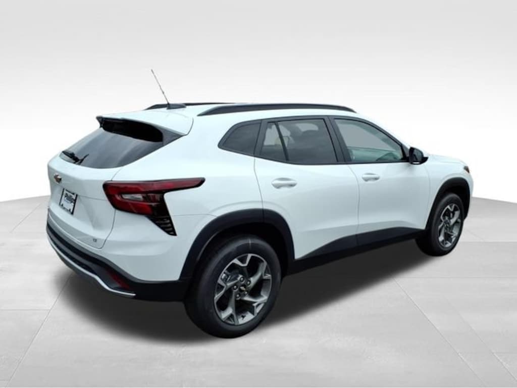 New 2026 Chevrolet Trax LT SUV