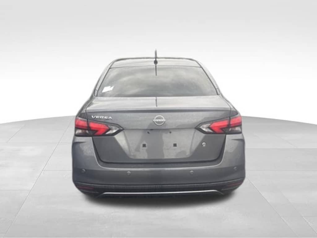 Used 2025 Nissan Versa 1.6 S Sedan