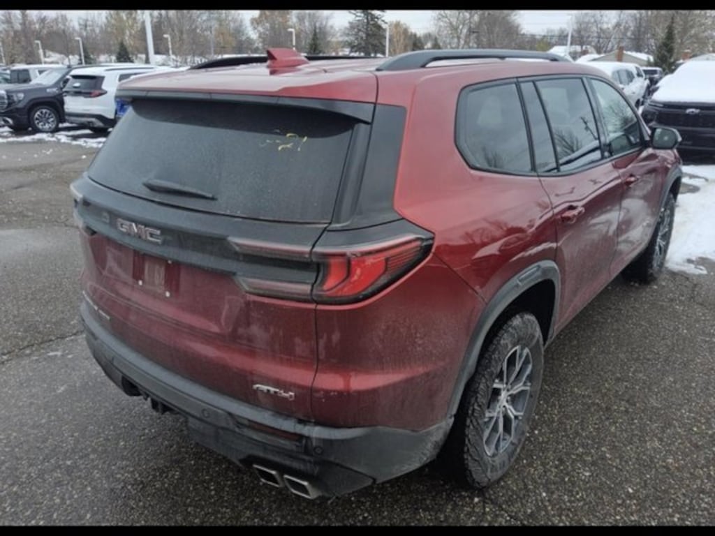 Used 2024 GMC Acadia AT4 SUV