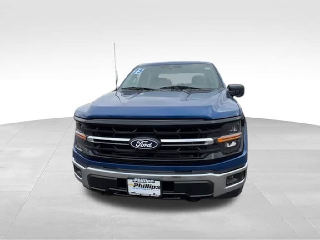 Used 2025 Ford F-150 XLT Truck SuperCrew Cab