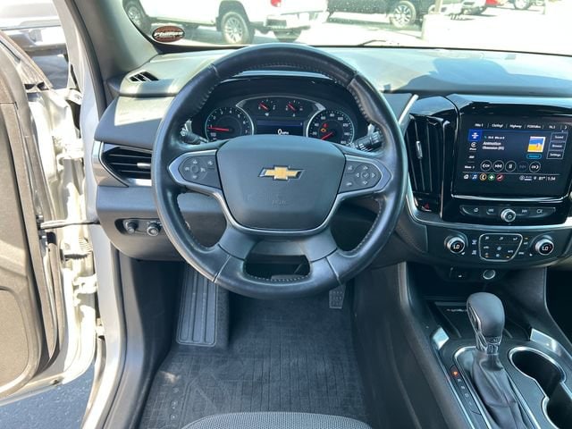 2022 Chevrolet Traverse 1LT - Photo 13