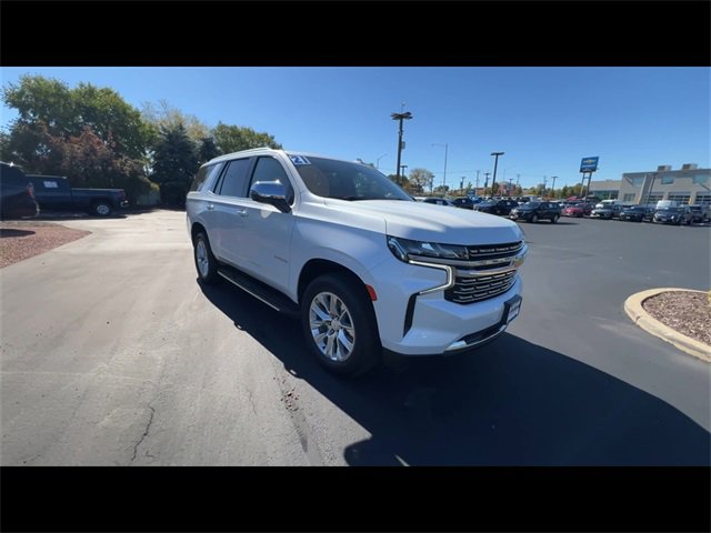 2021 Chevrolet Tahoe Premier photo 2