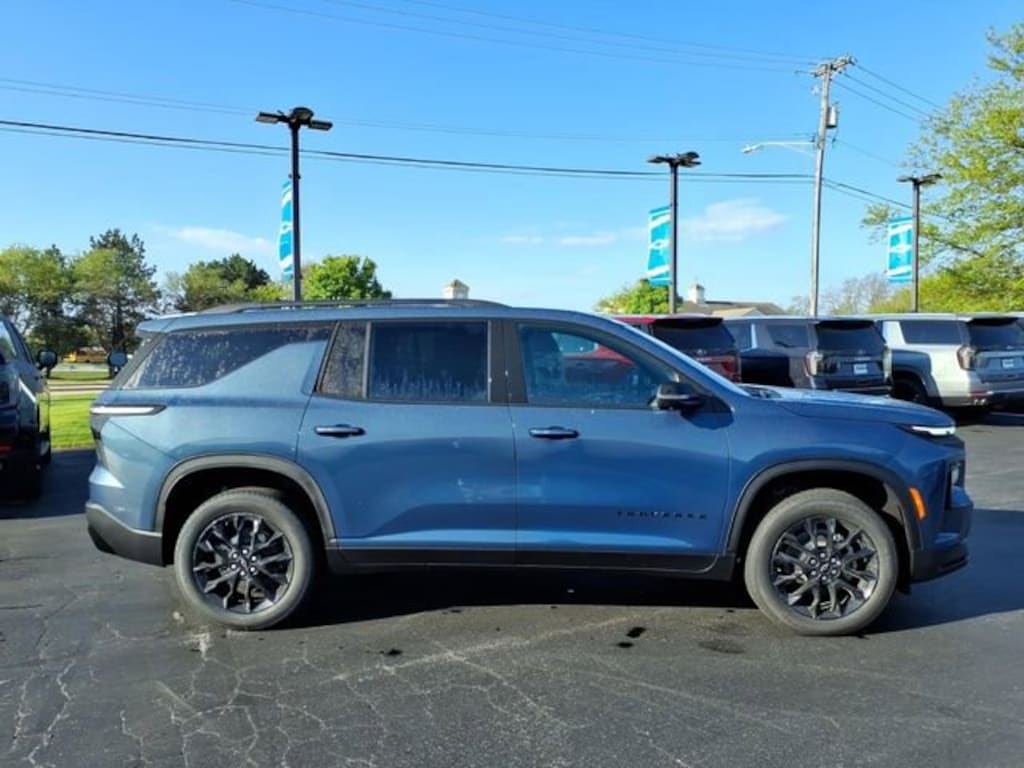 New 2026 Chevrolet Traverse LT SUV