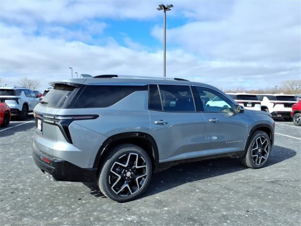 New 2026 Chevrolet Traverse High Country SUV