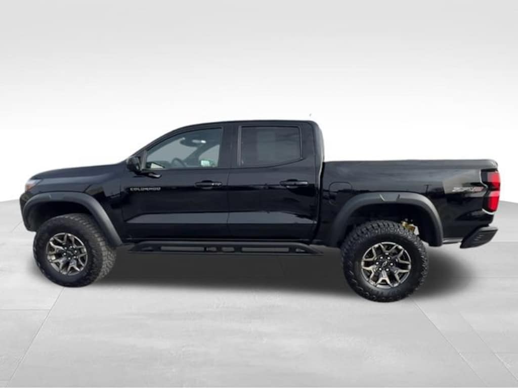 Used 2024 Chevrolet Colorado ZR2 Truck Crew Cab
