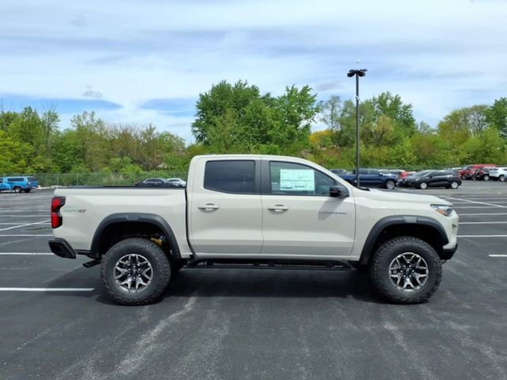 New 2026 Chevrolet Colorado ZR2 Truck