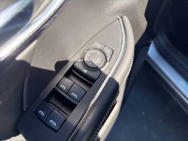 2023 Buick Envision Essence - Photo 11