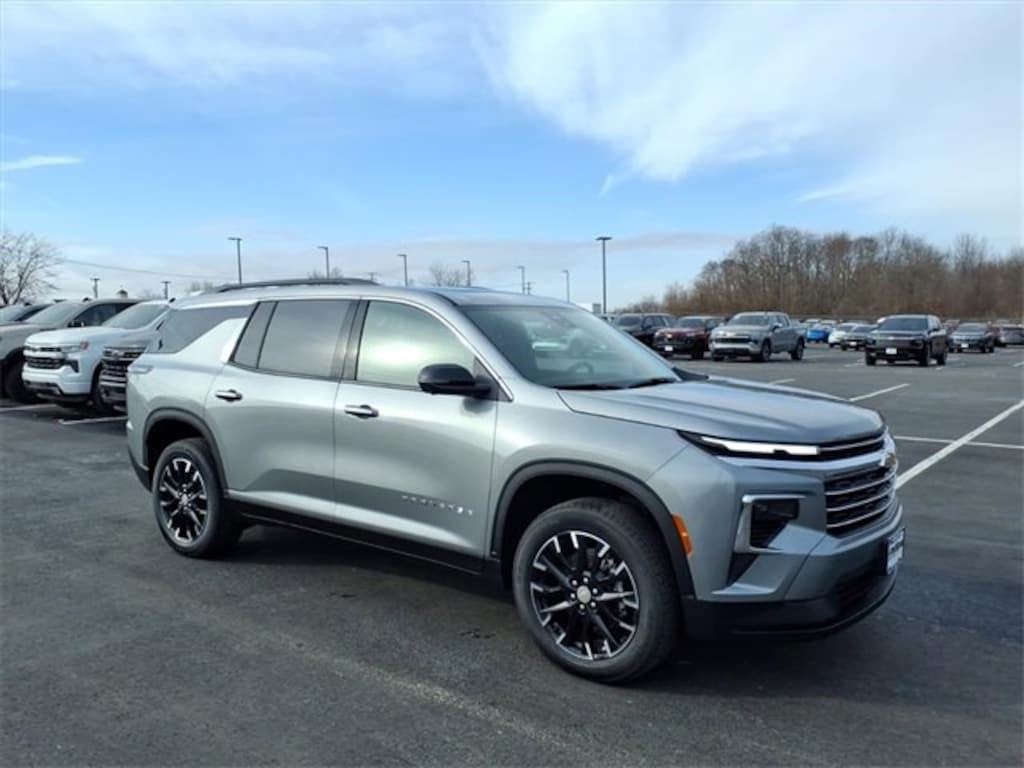 New 2026 Chevrolet Traverse LT SUV