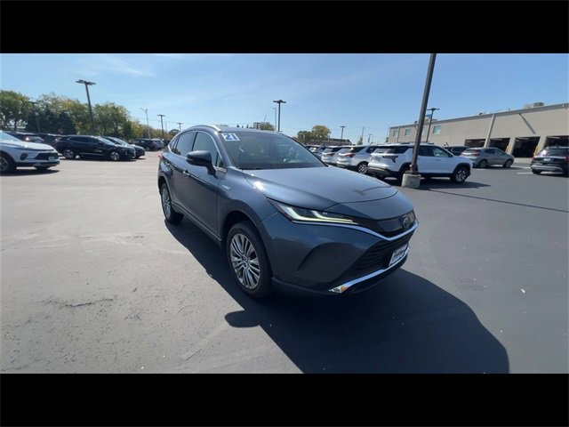 2021 Toyota Venza Limited photo 2