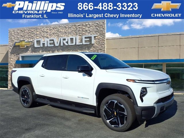 2026 Chevrolet Silverado EV LT photo 2