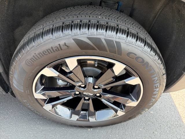 2025 Chevrolet Equinox RS - Photo 24