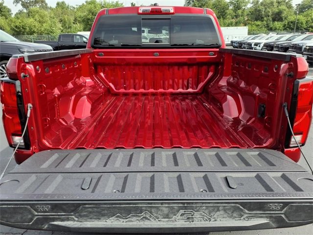 2026 Chevrolet Colorado LT photo 4