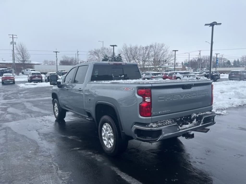 Used 2024 Chevrolet Silverado 2500 HD LT Truck