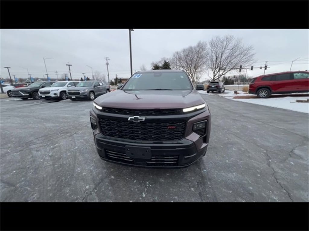 Used 2024 Chevrolet Traverse RS SUV