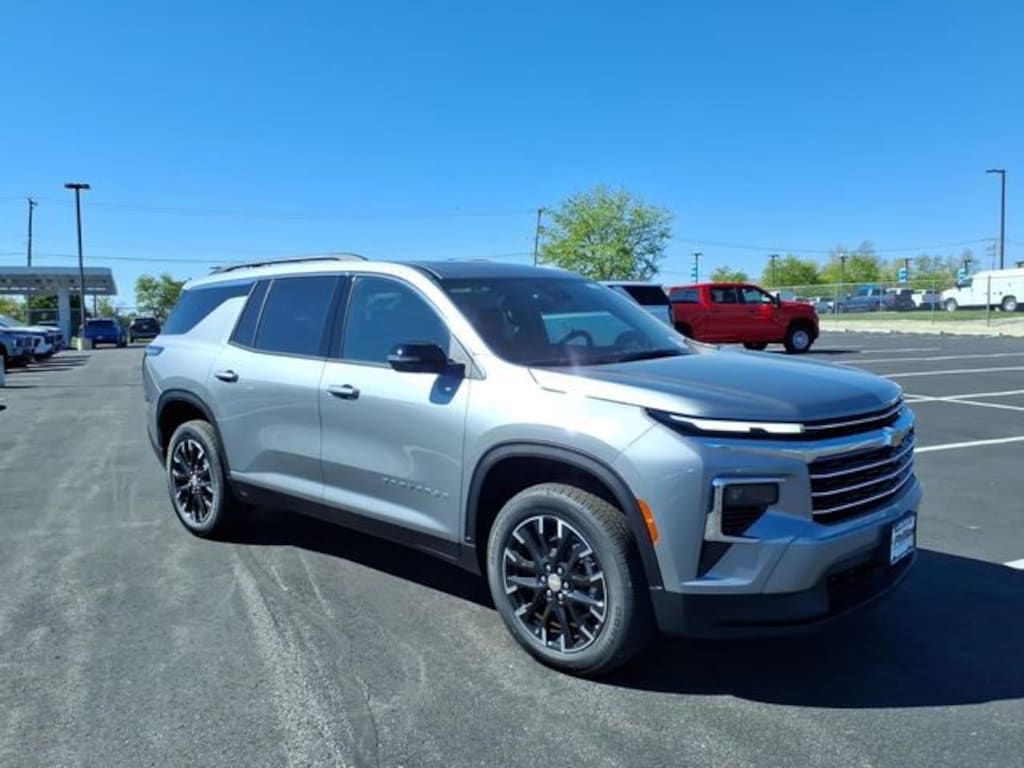 New 2026 Chevrolet Traverse LT SUV