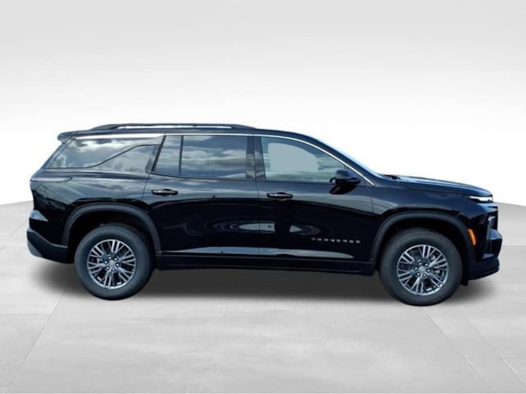 New 2026 Chevrolet Traverse LT SUV