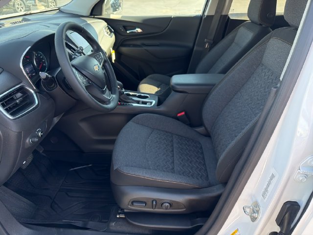 2024 Chevrolet Equinox LT - Photo 9
