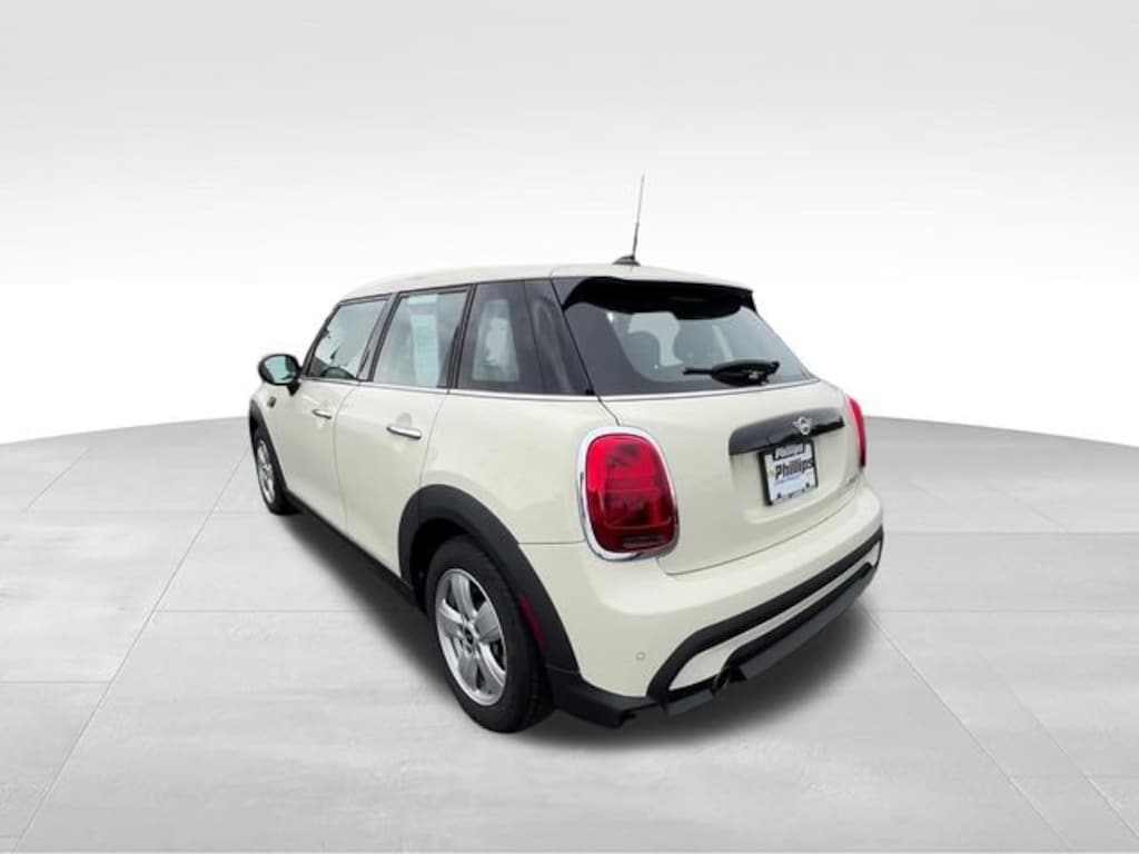Used 2022 MINI Hardtop Cooper Hatchback