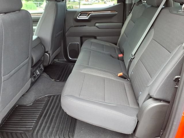 2026 Chevrolet Silverado 1500 LT - Photo 9
