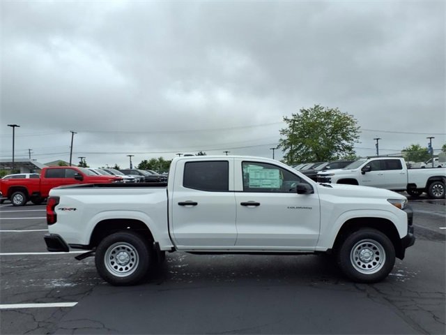 2026 Chevrolet Colorado Work Truck photo 2