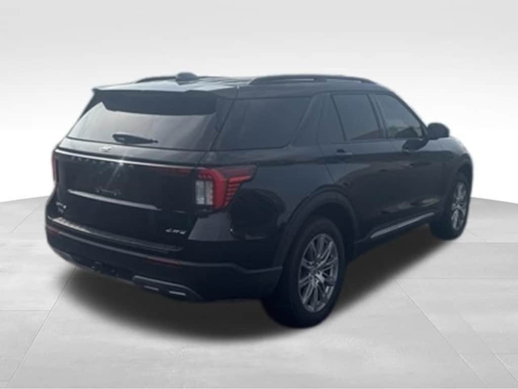 Used 2025 Ford Explorer Active SUV