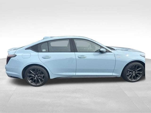 2025 Cadillac CT5 V-Series - Photo 8
