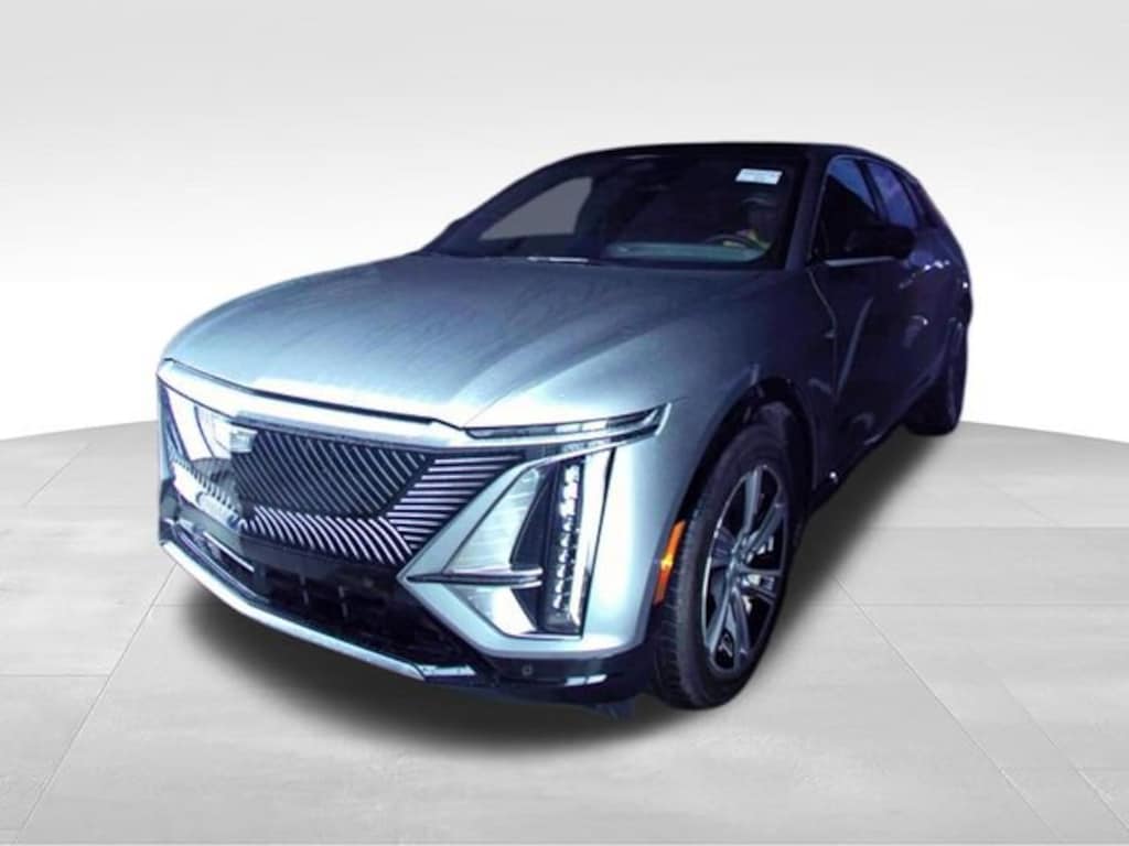 Used 2024 CADILLAC LYRIQ Luxury 2 SUV