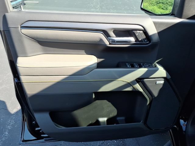 2026 Chevrolet Silverado 1500 ZR2 - Photo 11