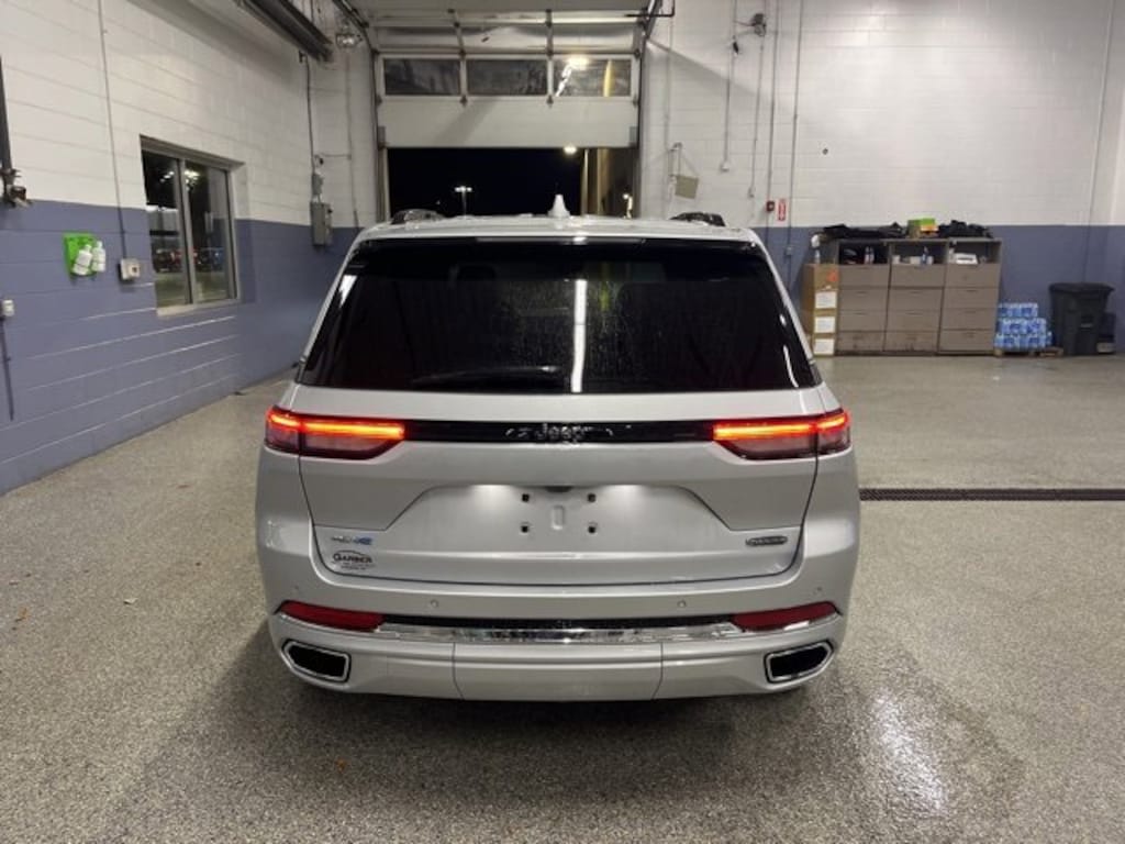 Used 2022 Jeep Grand Cherokee 4xe Overland 4x4 SUV