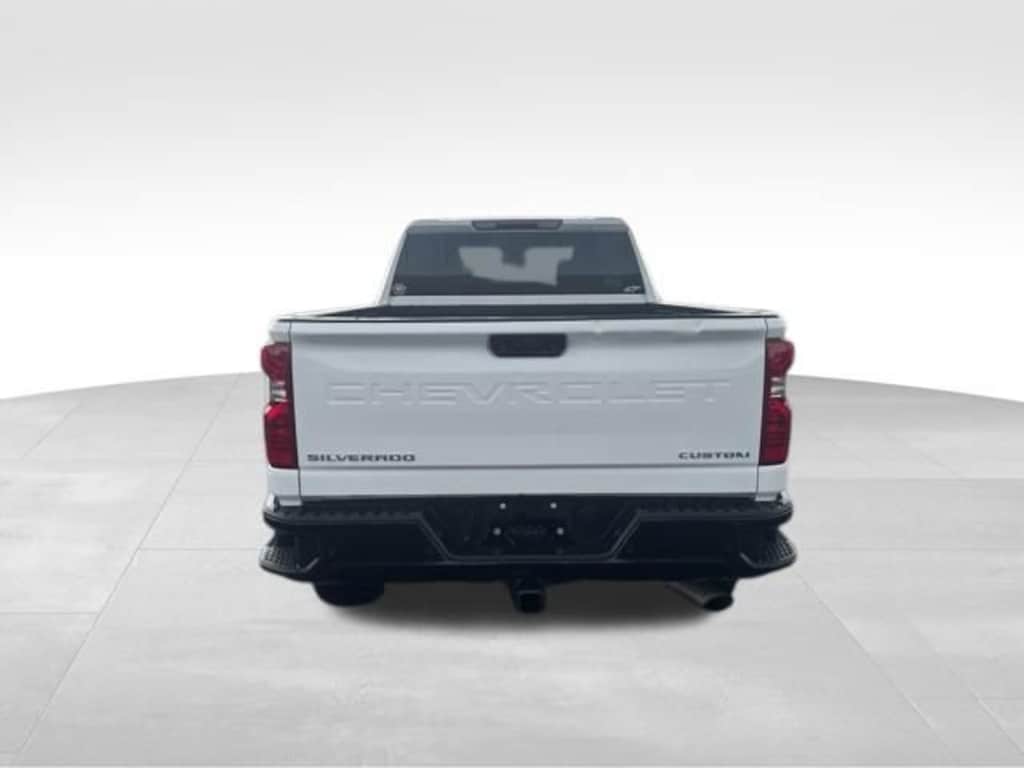 Used 2024 Chevrolet Silverado 2500 HD Custom Truck