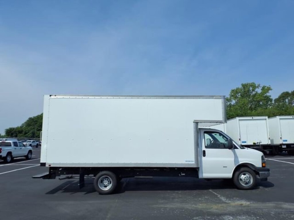 New 2025 Chevrolet Express Cutaway 3500 1WT Cutaway Van