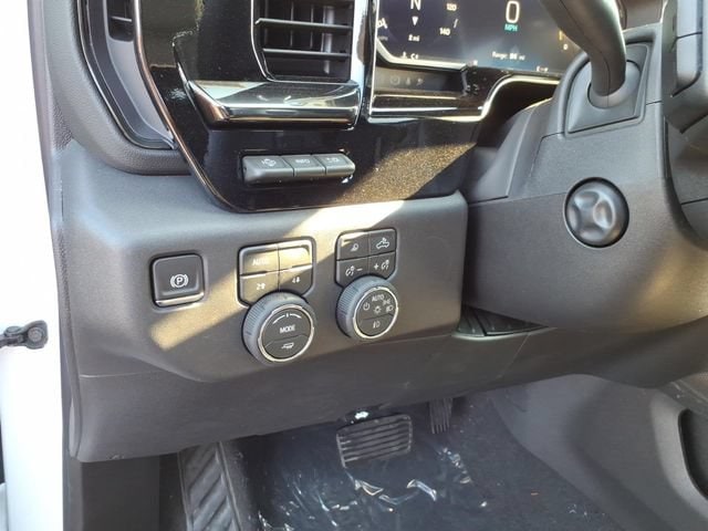 2026 Chevrolet Silverado 1500 ZR2 - Photo 12