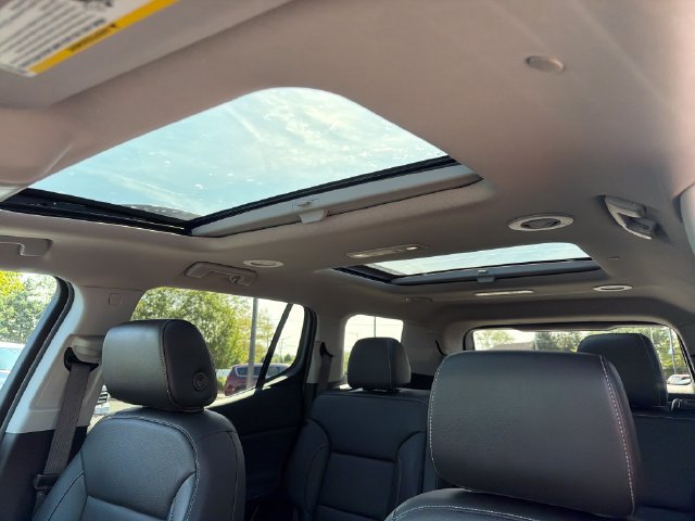 2023 GMC Acadia SLT - Photo 22
