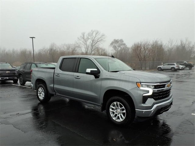 2026 Chevrolet Silverado 1500 LT's photo